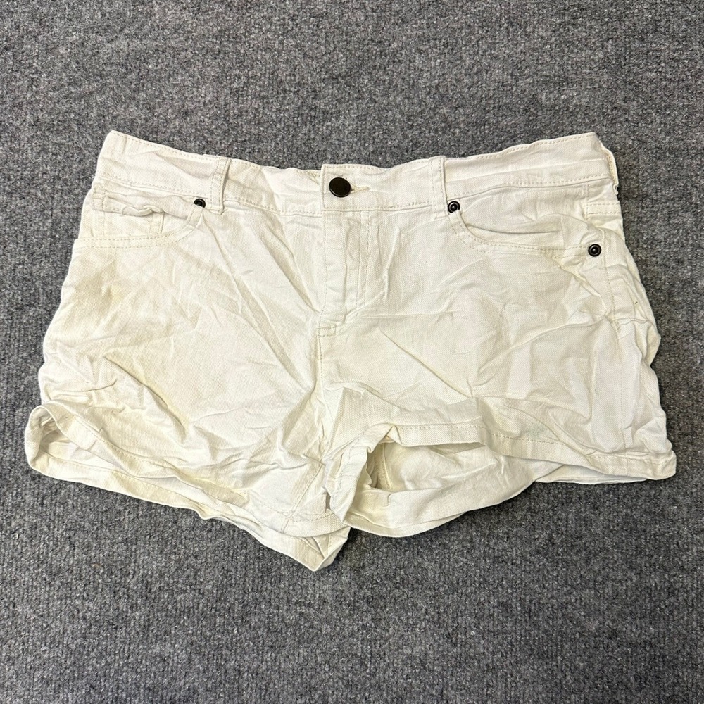 Mudd Shorts Womens Size 9 White Denim Casual Five Pocket Summer Classic
